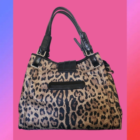 NINE WEST CHEETAH PRINT WITH BLACK PATENT LEATHER TOTE BAG - Picture 3 of 7